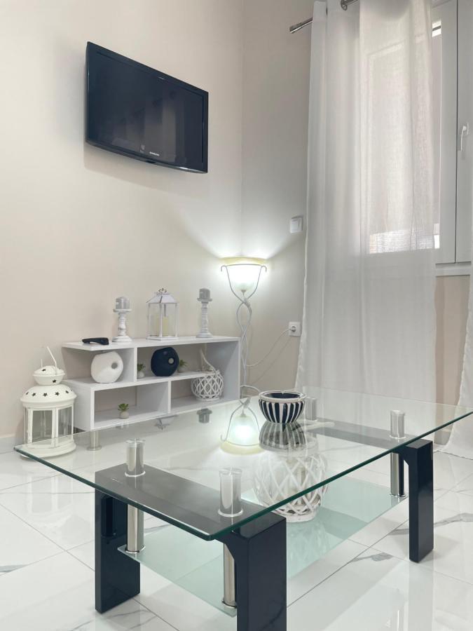 Aiginetan Apartments Aegina エクステリア 写真