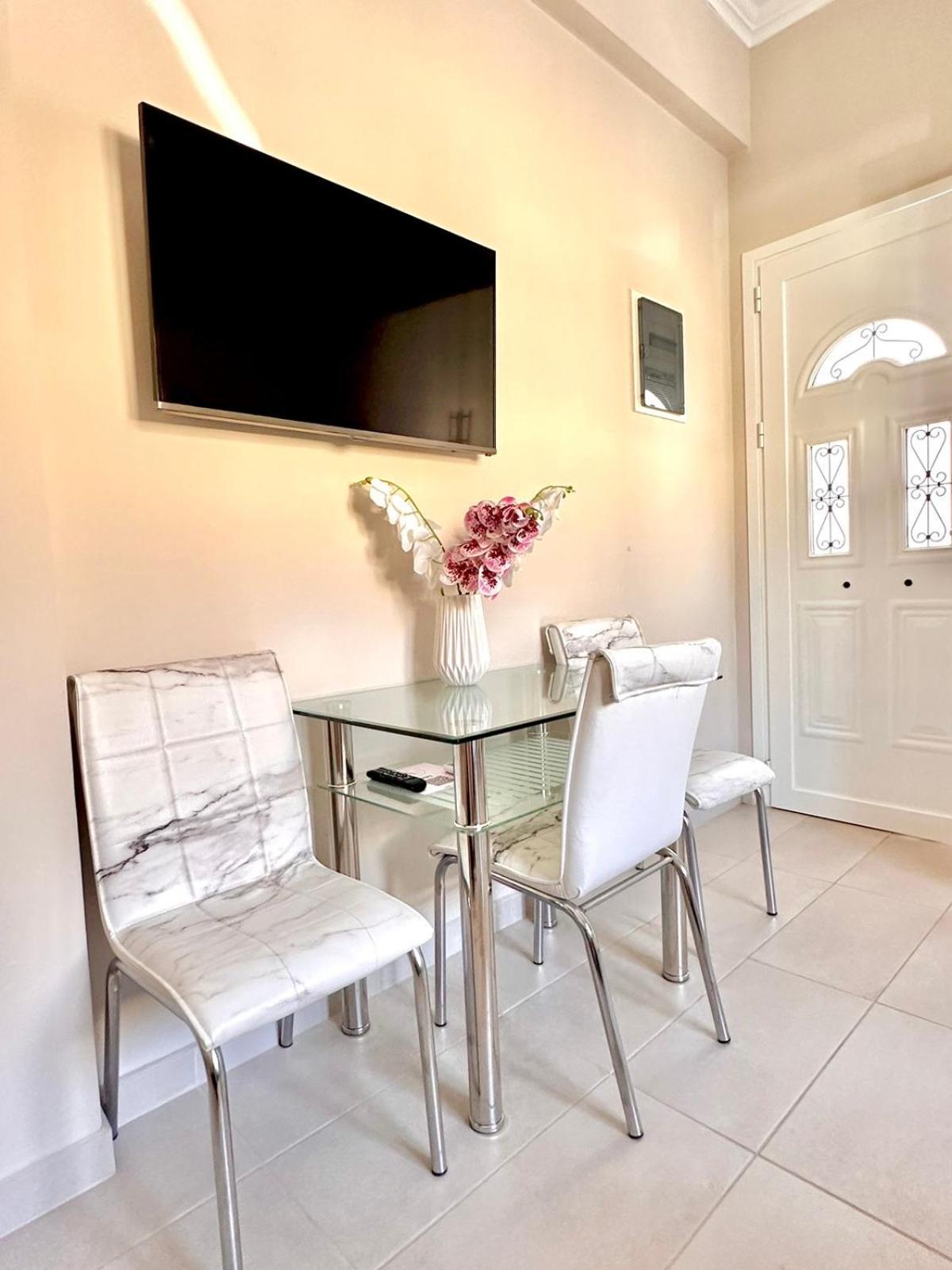 Aiginetan Apartments Aegina エクステリア 写真